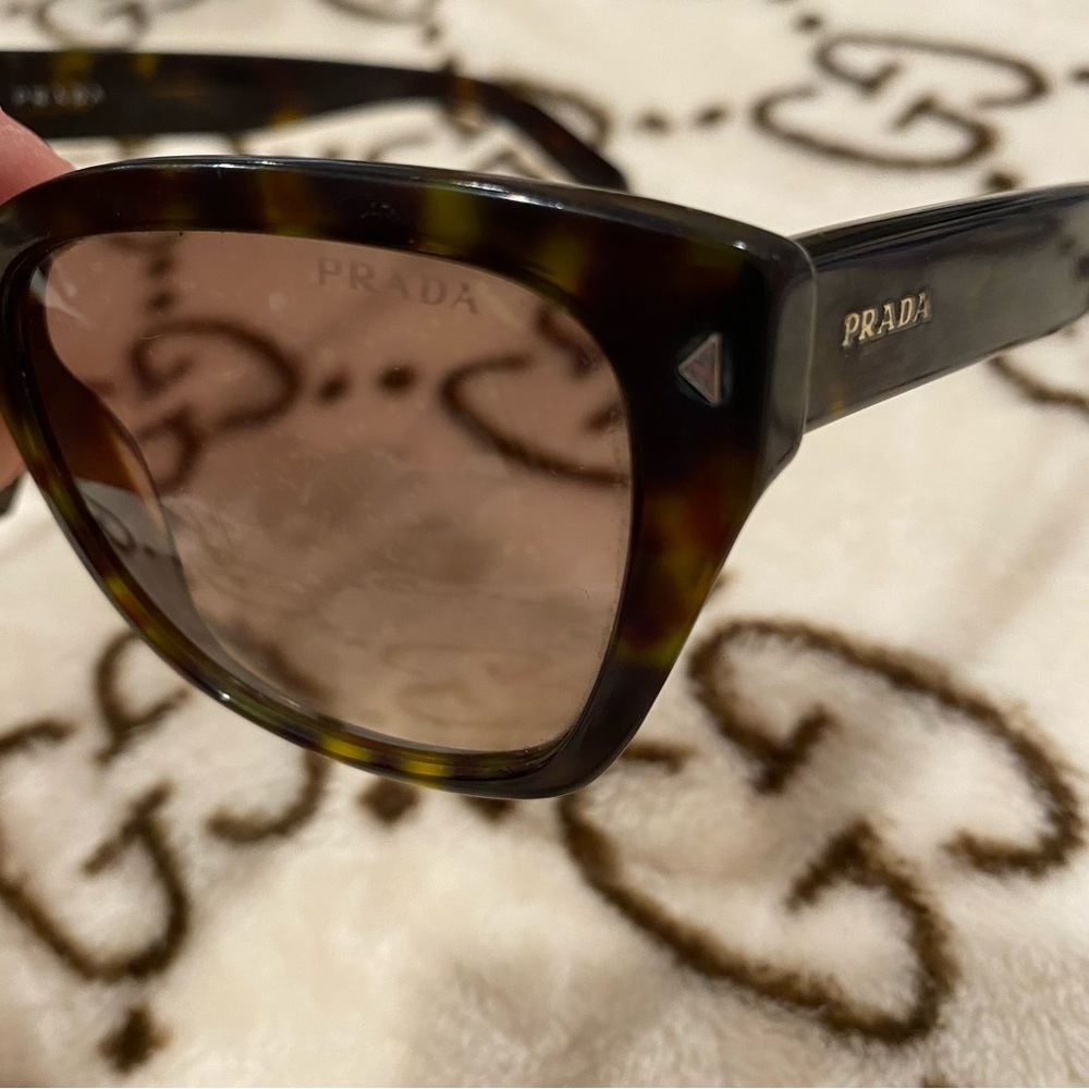 Sunnies 3 pairs